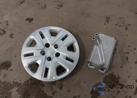 2015 Dodge Journey American Value Pkg z USA, uszkodzony, nr VIN 3C4PDCAB3FT597810